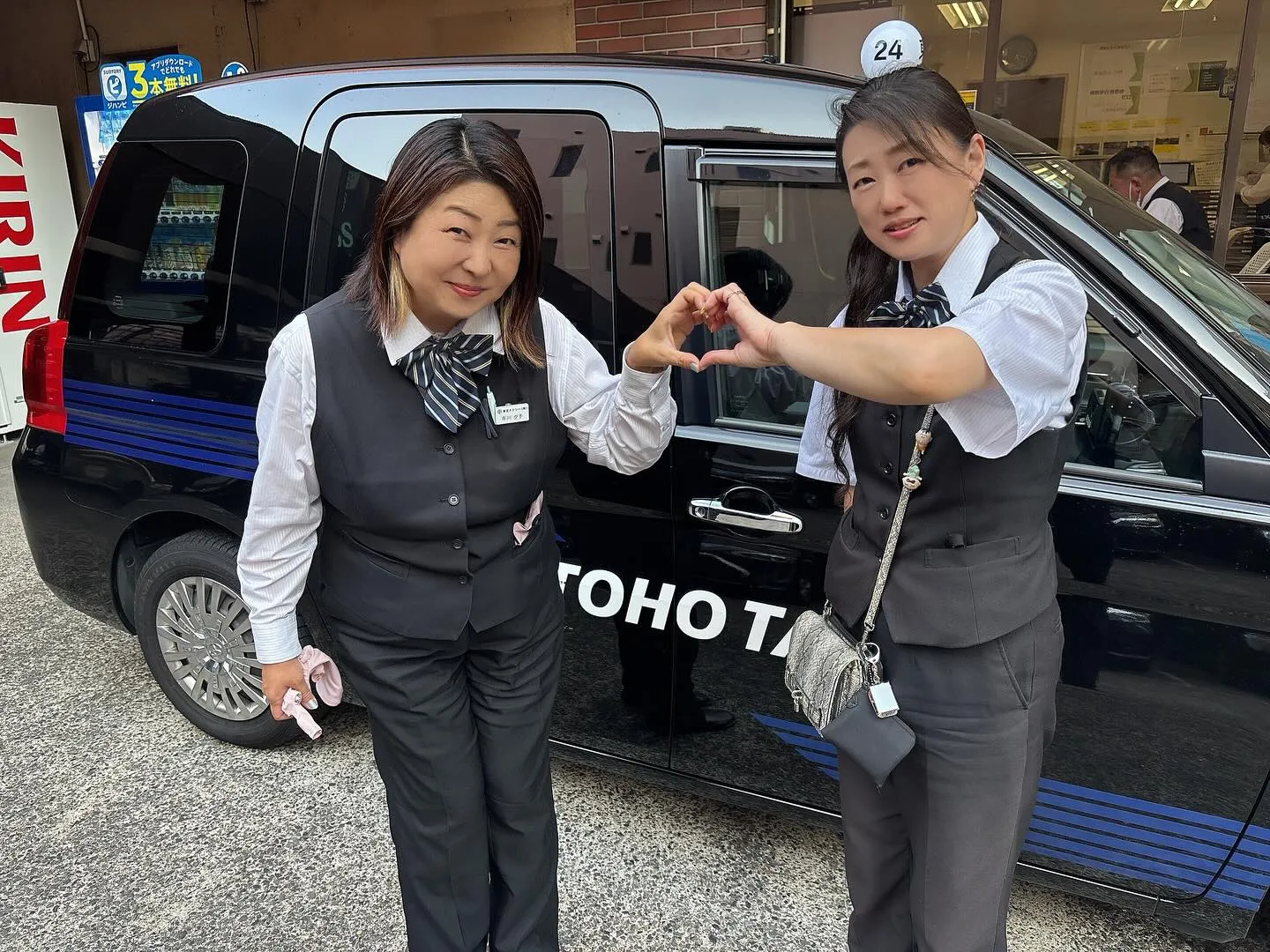 東宝タクシーのマドンナ２人😙