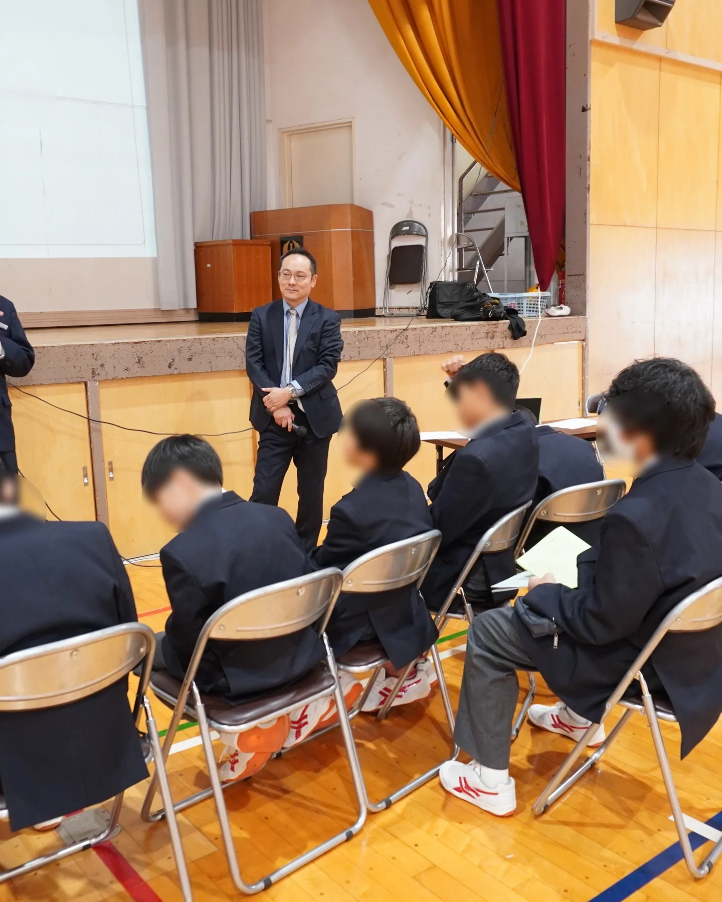 東宝タクシーでは、地元鶴見の職業講話によく参加しています。